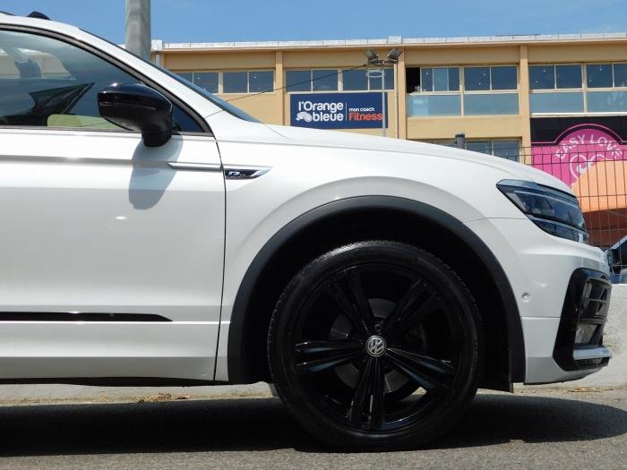 Volkswagen Tiguan - Photo 4
