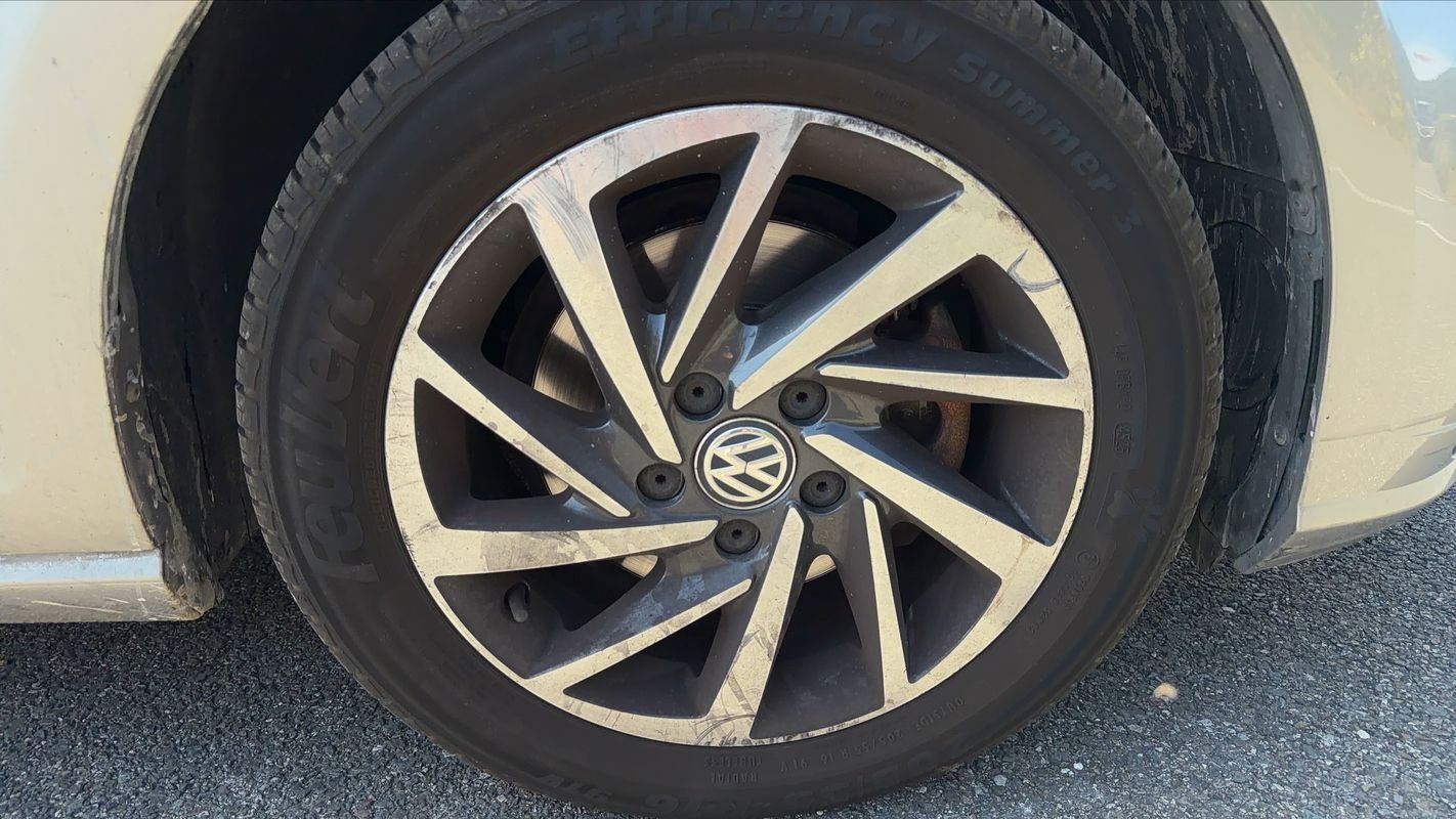 Volkswagen Golf - Photo 17