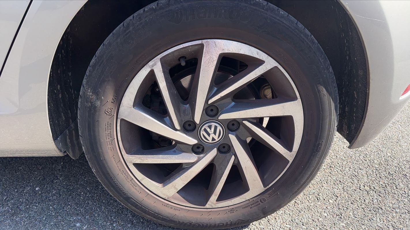 Volkswagen Golf - Photo 19