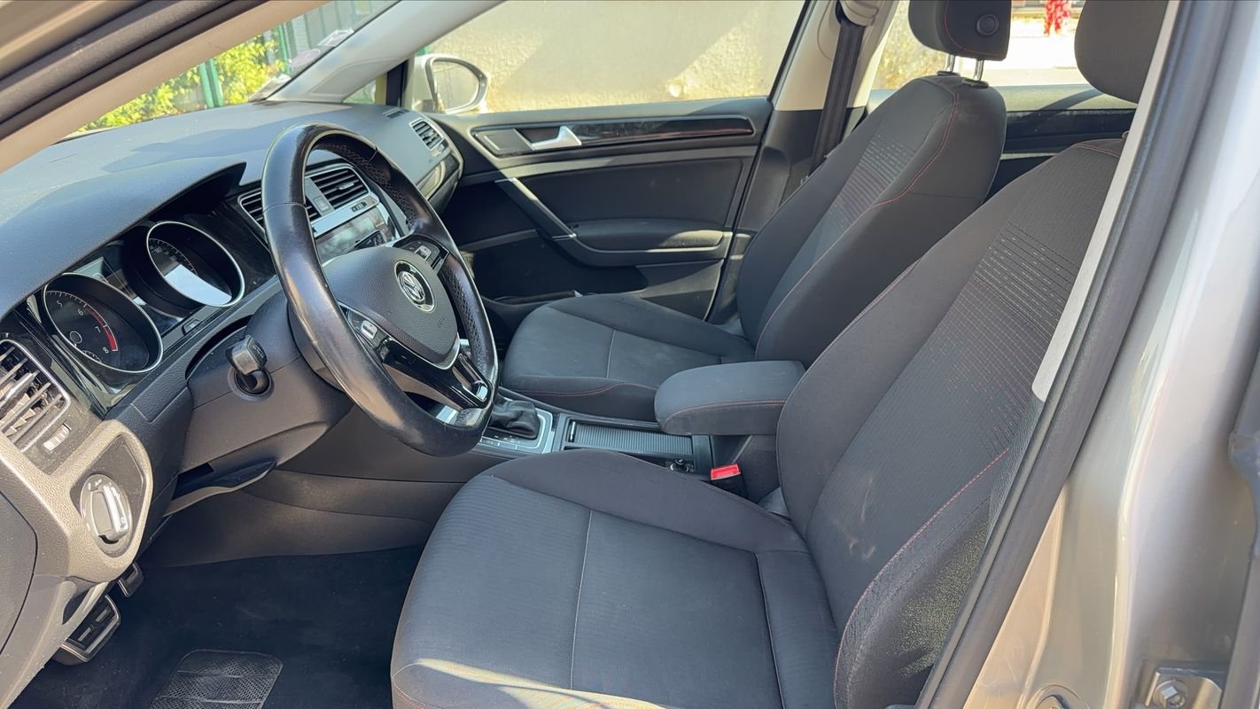 Volkswagen Golf - Photo 26