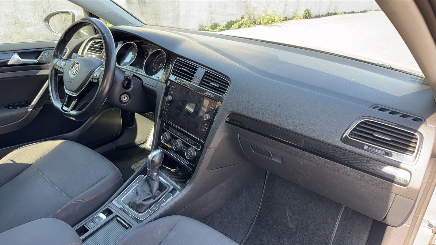 Volkswagen Golf - Photo 10
