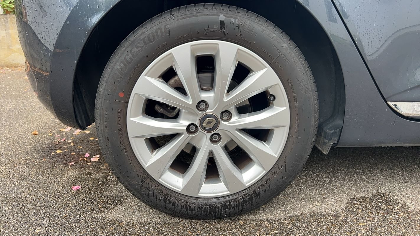Renault Clio - Photo 16