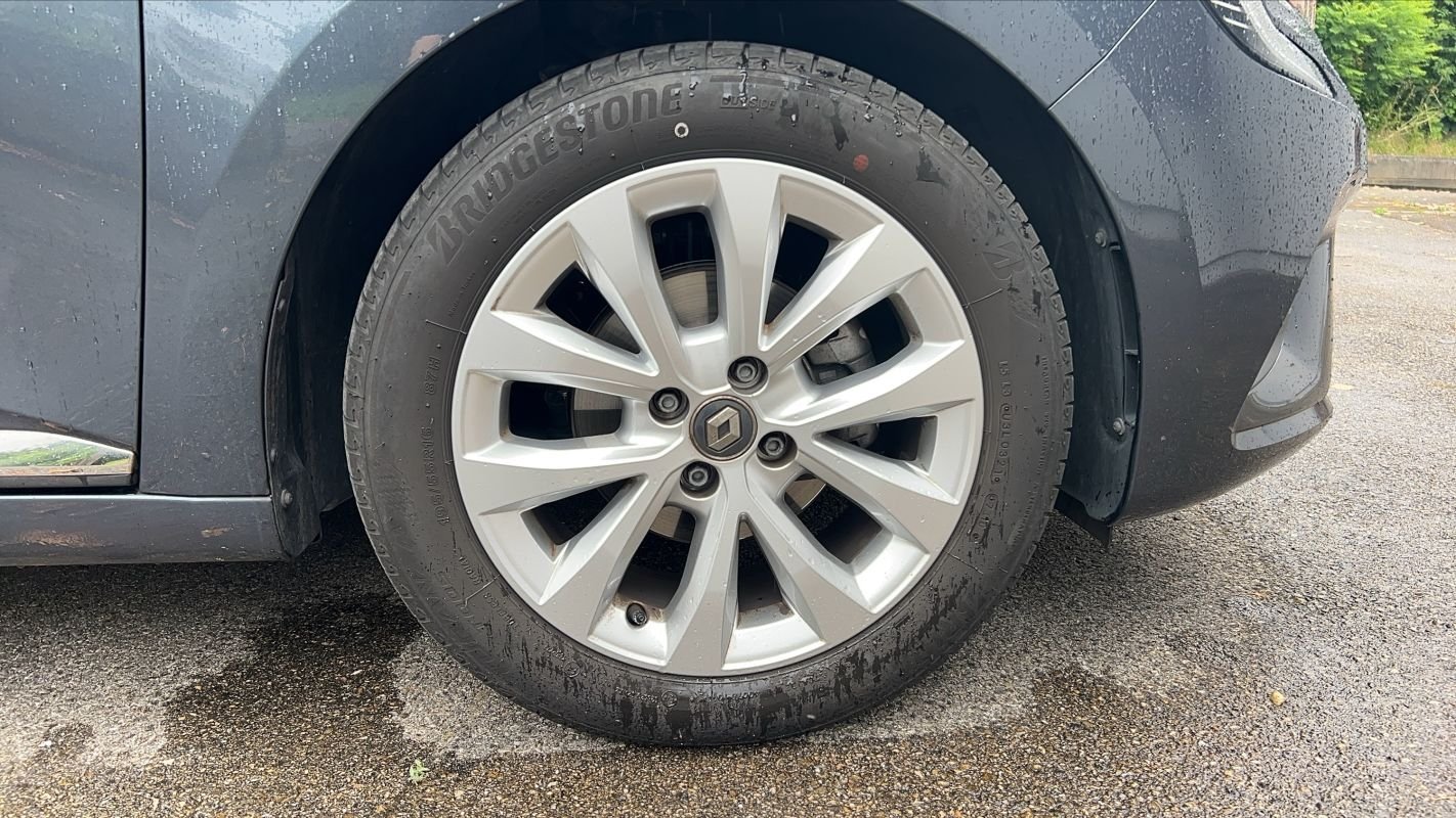 Renault Clio - Photo 17