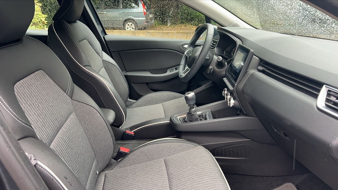 Renault Clio - Photo 28