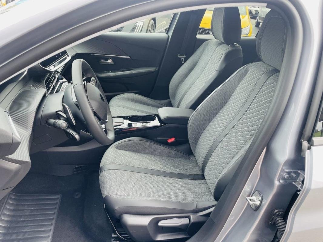 Peugeot 208 - Photo 22