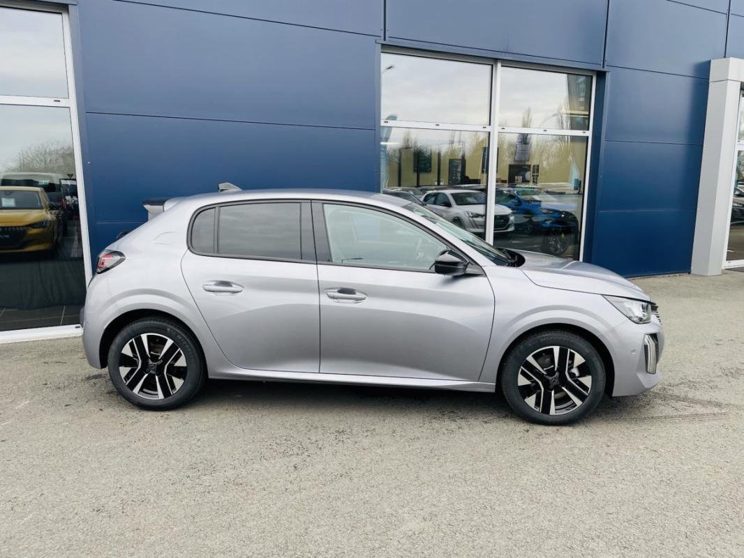 Peugeot 208 - Photo 10