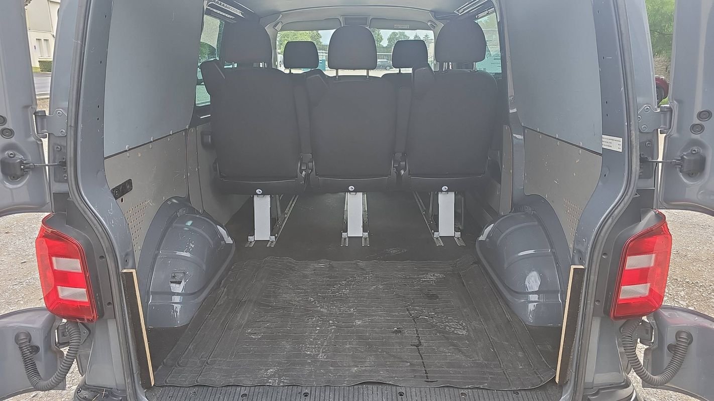 Volkswagen Transporter - Photo 14