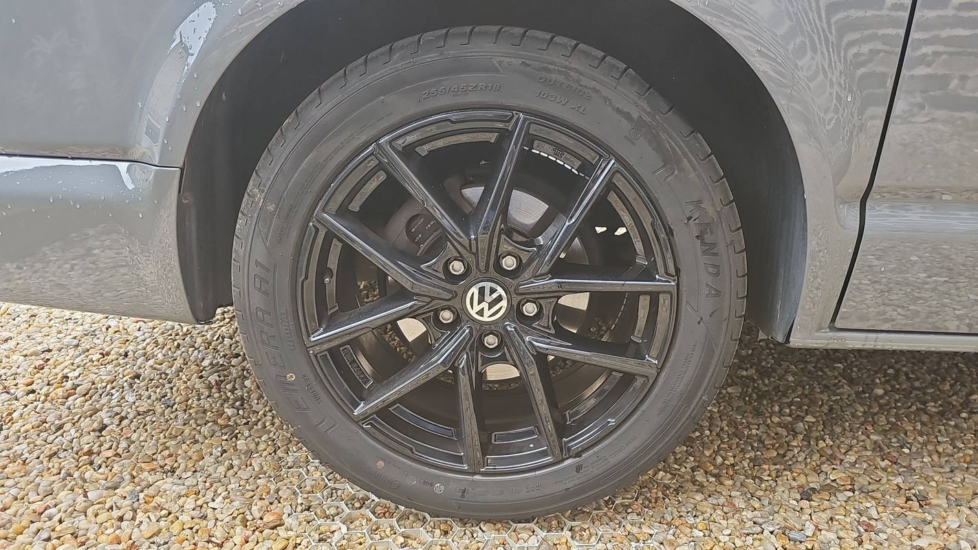 Volkswagen Transporter - Photo 16