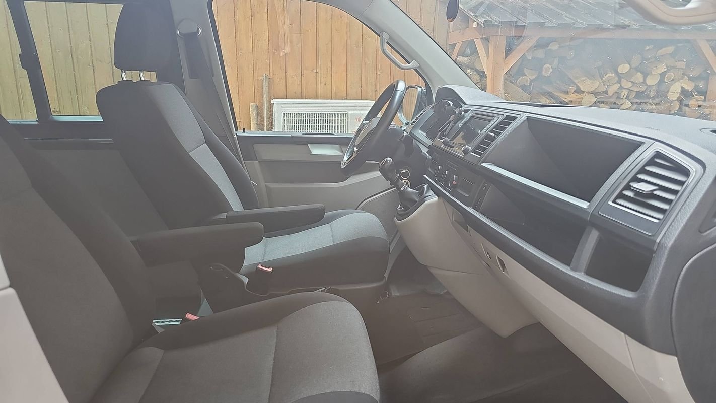 Volkswagen Transporter - Photo 27