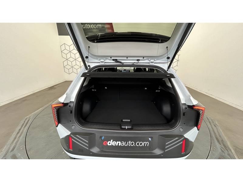 Kia EV4 - Photo 11