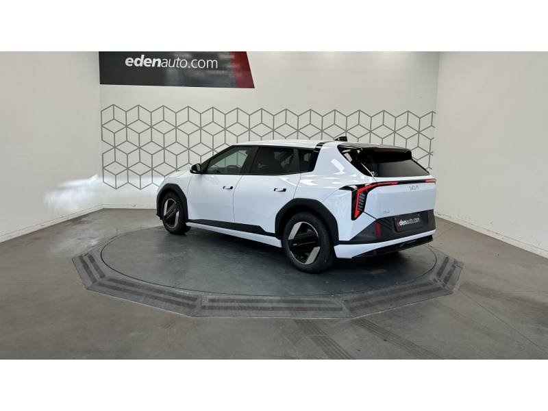 Kia EV4 - Photo 12