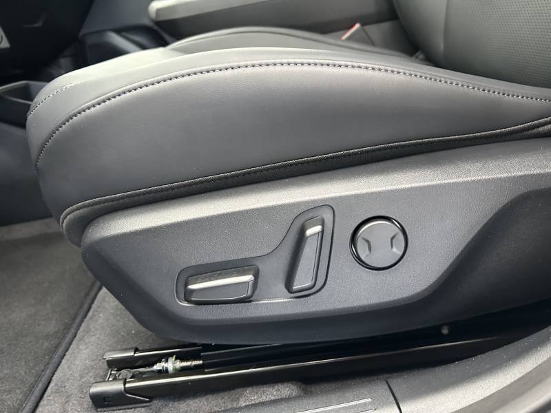 Kia EV4 - Photo 18