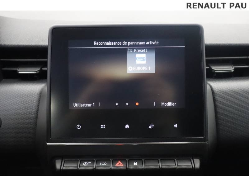 Renault Clio - Photo 21