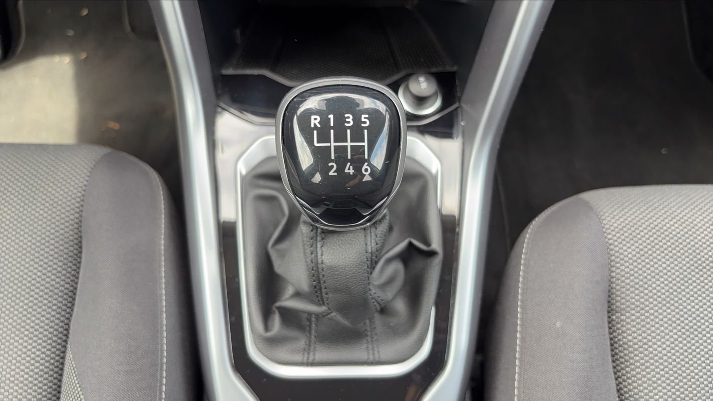 Volkswagen T-Roc - Photo 27
