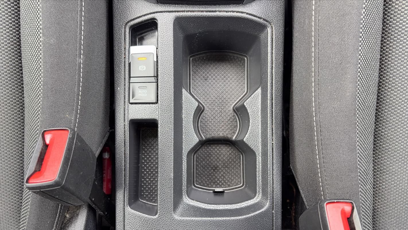 Volkswagen T-Roc - Photo 29