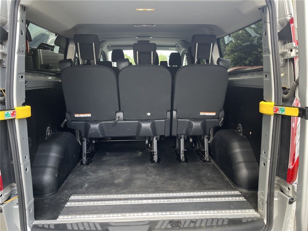 Ford Transit Custom Kombi - Photo 7