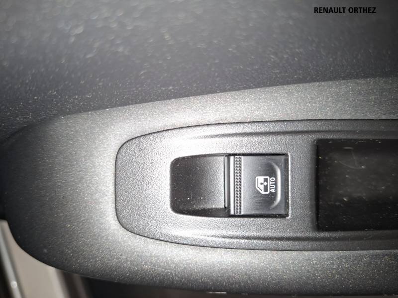 Renault Captur - Photo 14