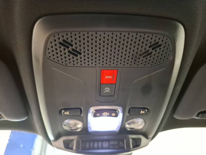 Peugeot 2008 - Photo 15
