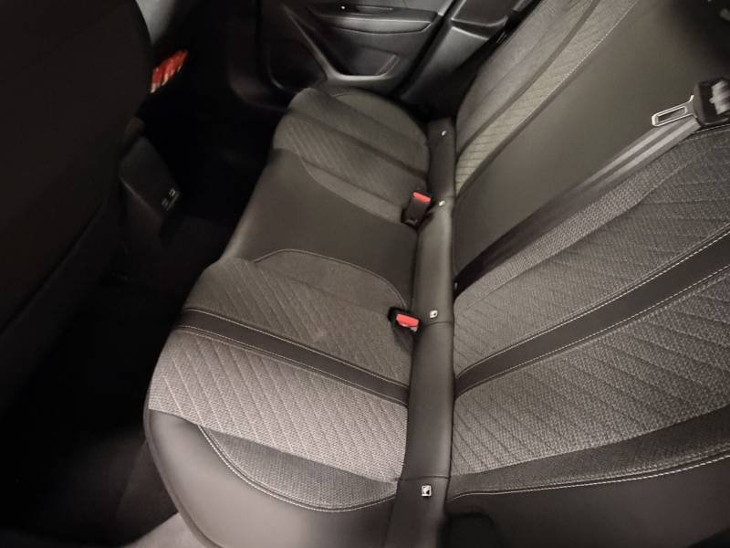 Peugeot 208 - Photo 16