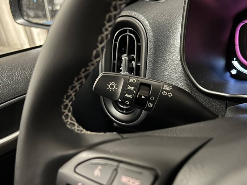 Kia Picanto - Photo 15