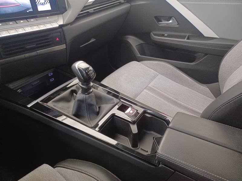 Opel Astra - Photo 27