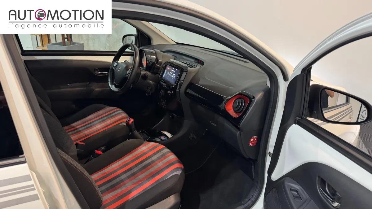 Peugeot 108 - Photo 12