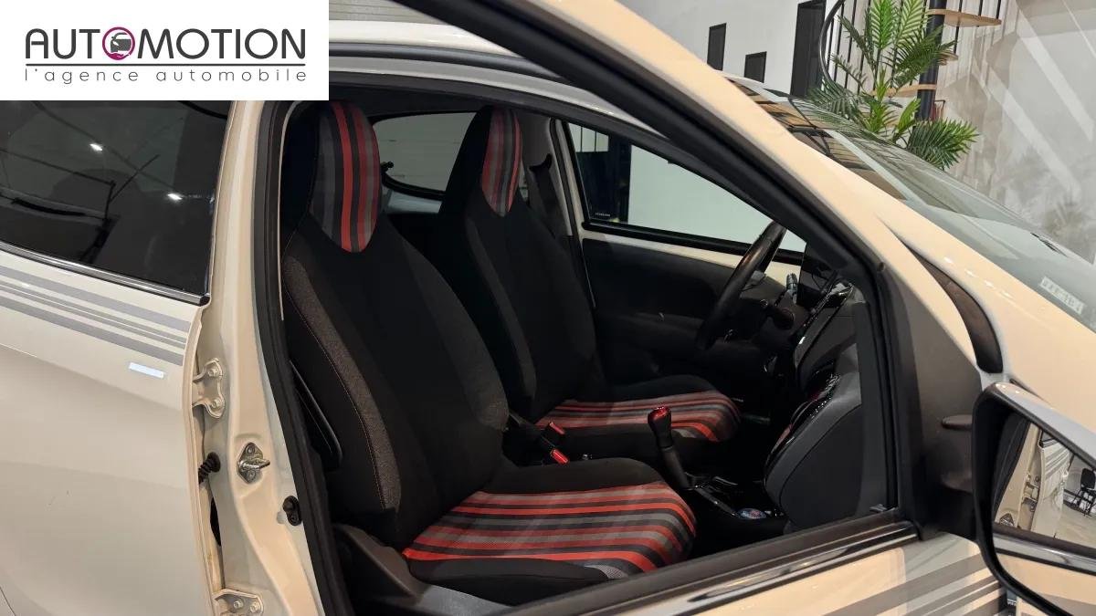 Peugeot 108 - Photo 13