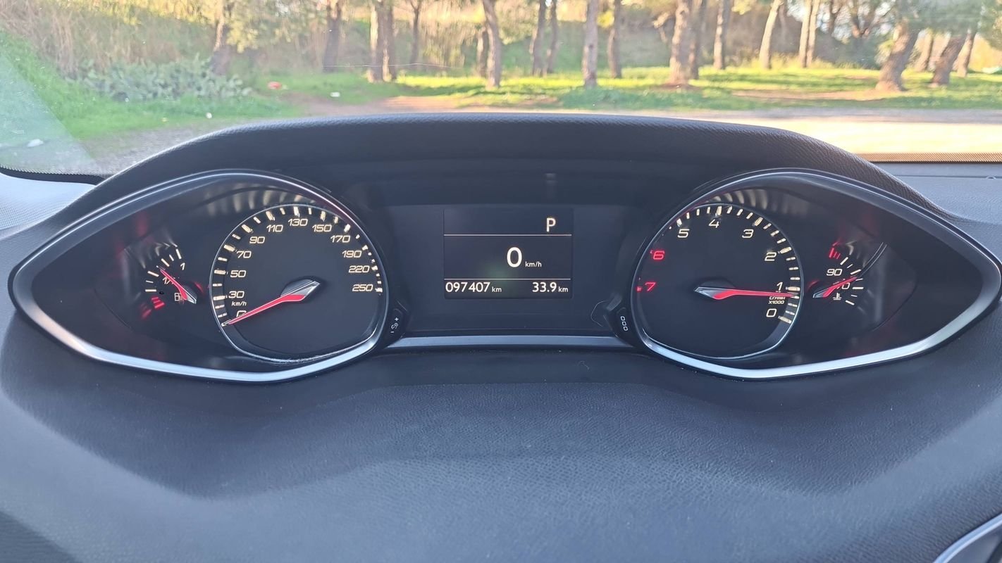 Peugeot 308 - Photo 12