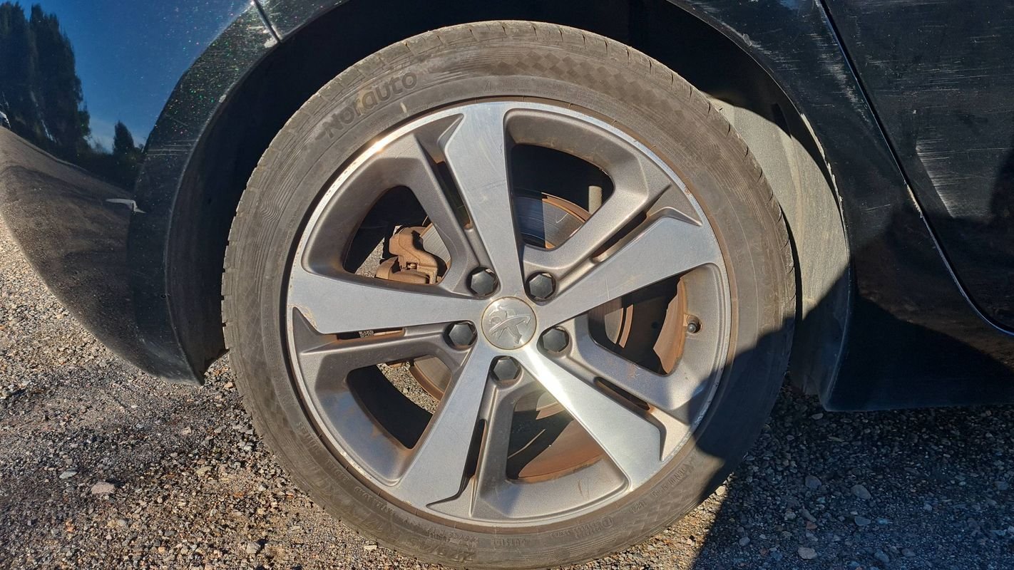 Peugeot 308 - Photo 16