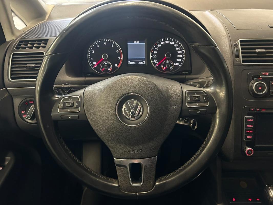 Volkswagen Touran - Photo 13