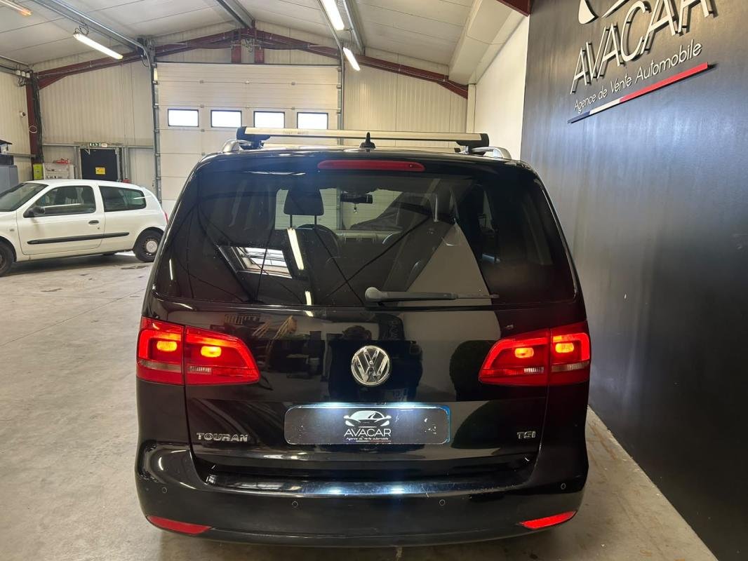 Volkswagen Touran - Photo 5