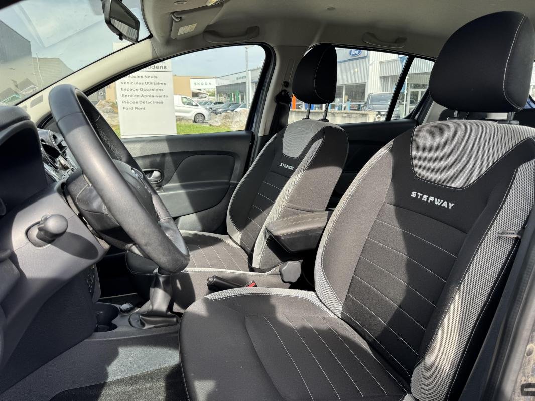 Dacia Sandero - Photo 11