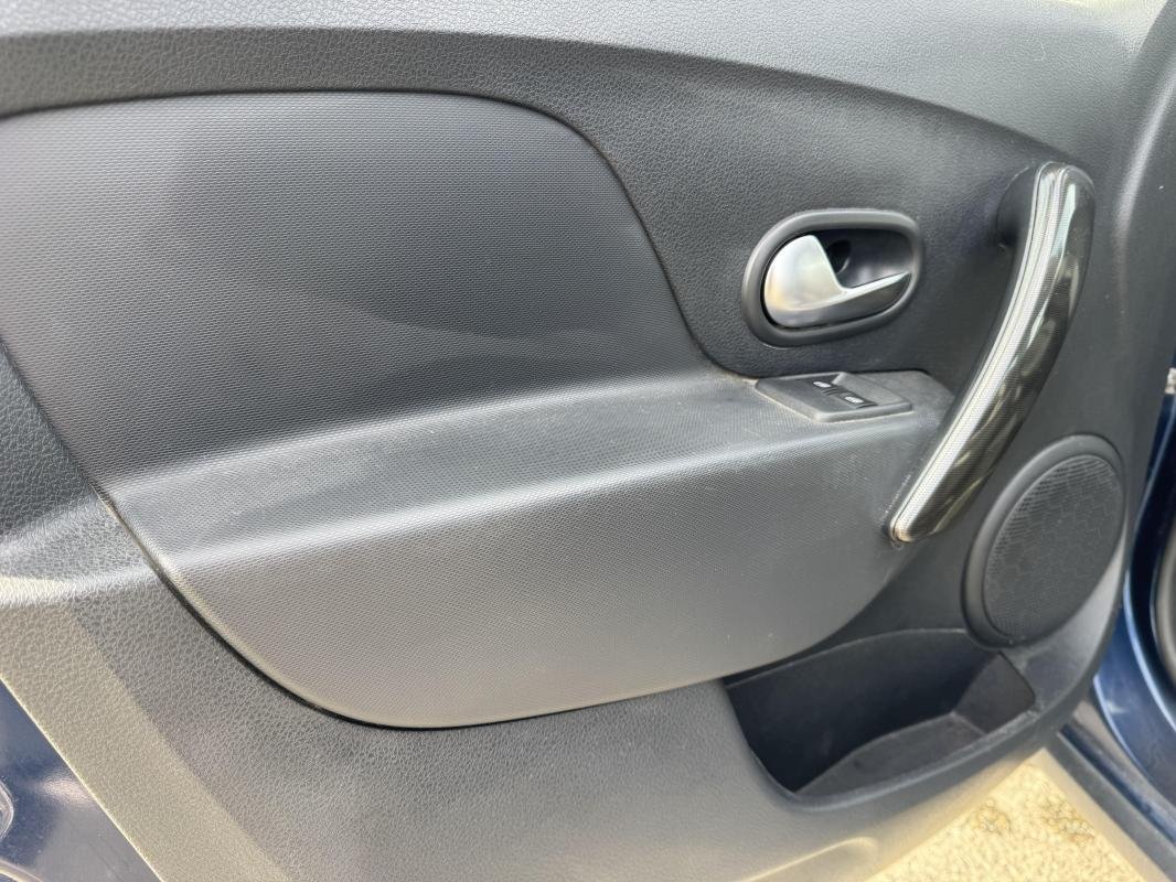 Dacia Sandero - Photo 19