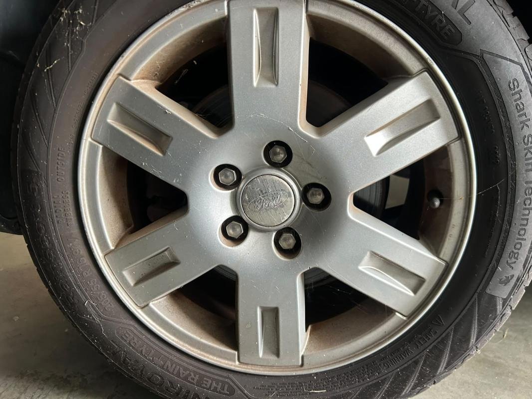 Ford Mondeo - Photo 15