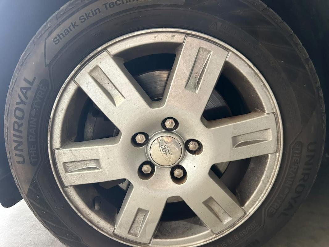 Ford Mondeo - Photo 17