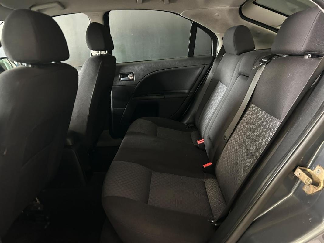 Ford Mondeo - Photo 8