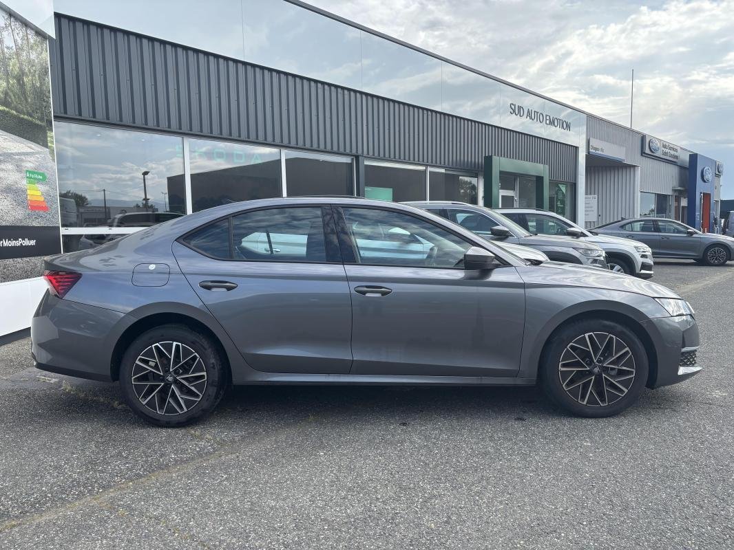 Skoda Octavia - Photo 2