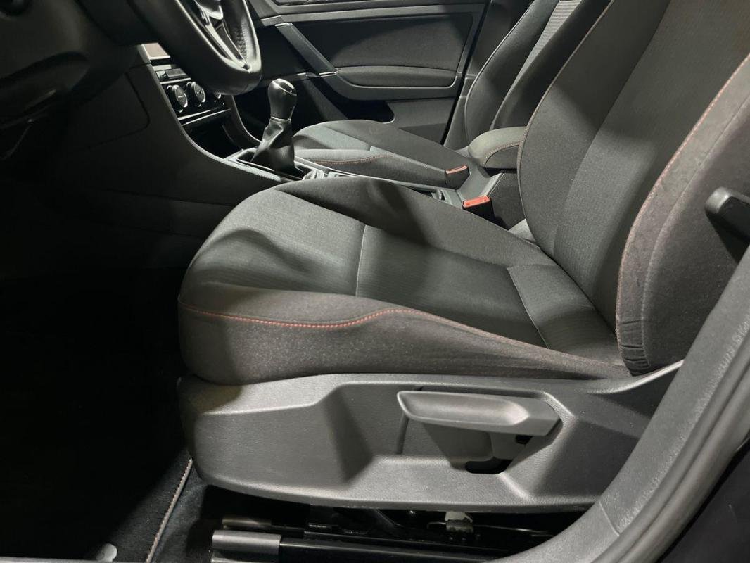 Volkswagen Golf - Photo 14