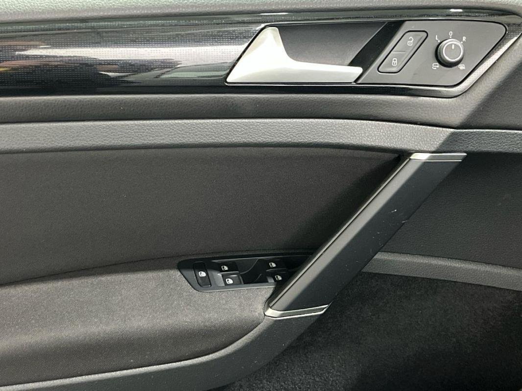 Volkswagen Golf - Photo 15
