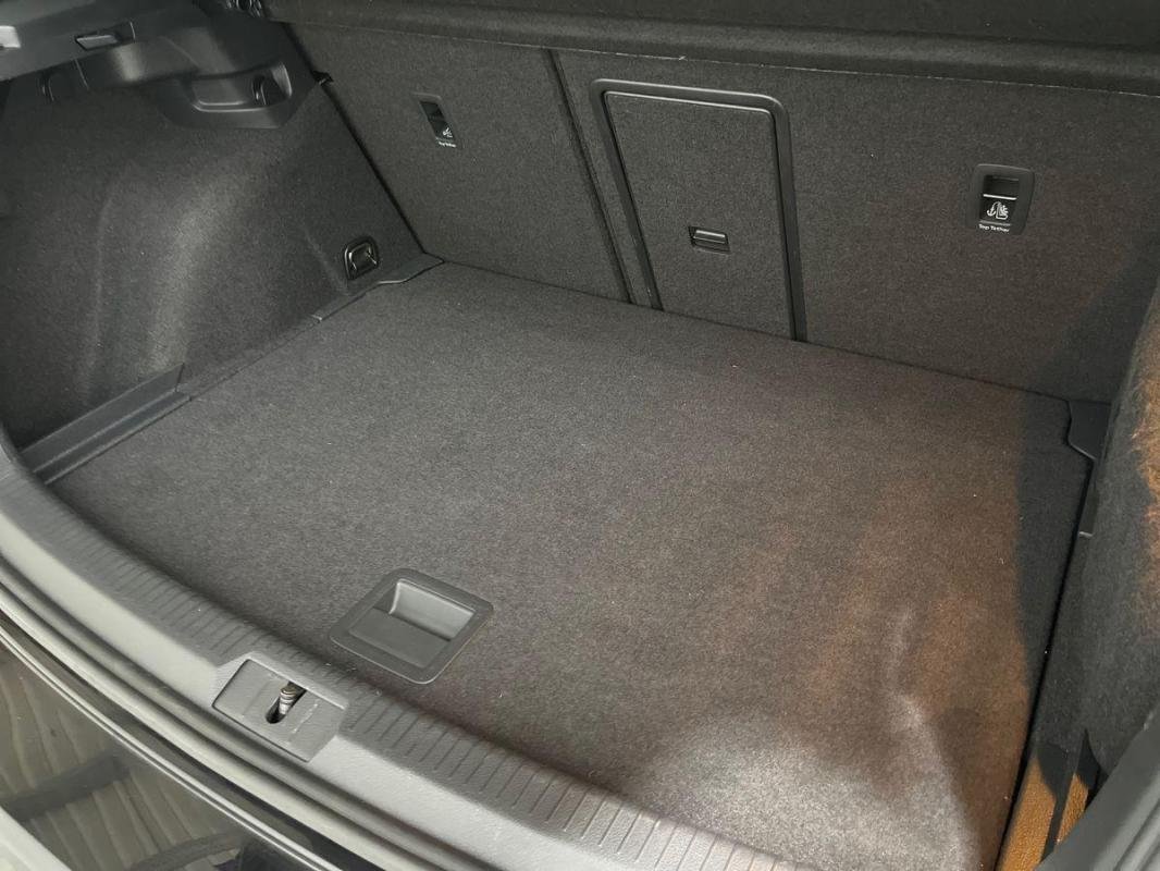 Volkswagen Golf - Photo 32