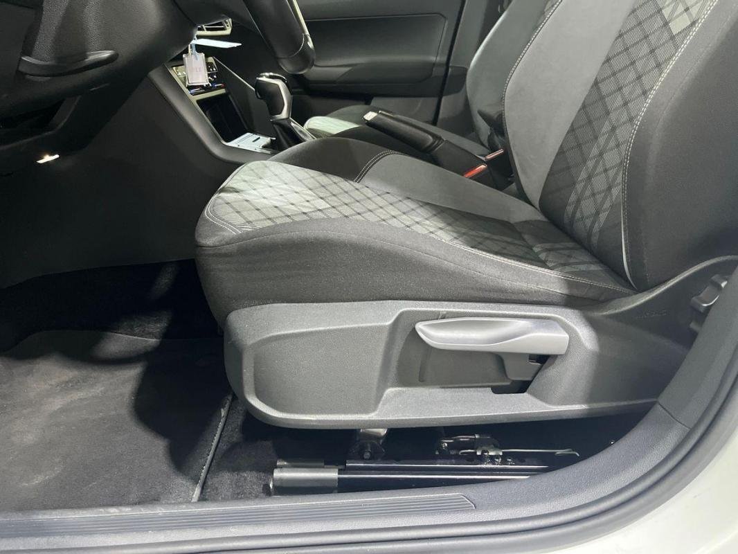 Volkswagen Polo - Photo 29