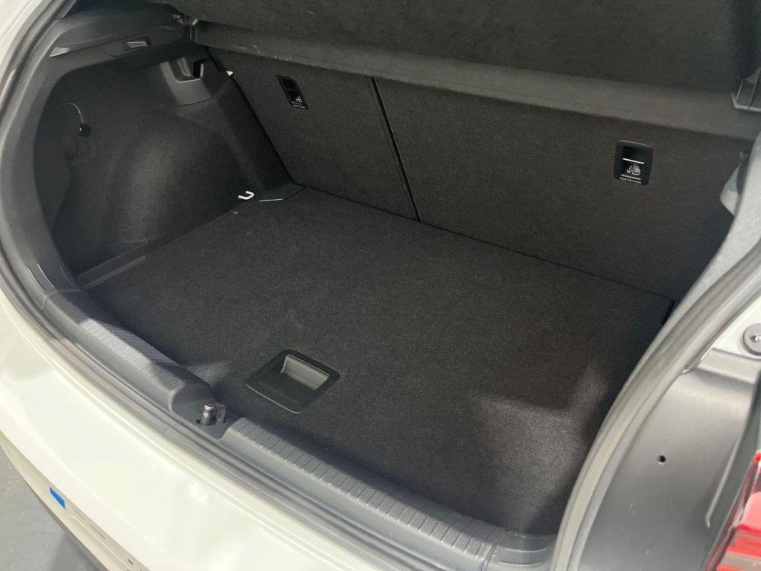 Volkswagen Polo - Photo 10