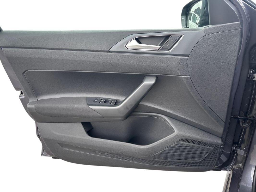 Volkswagen Polo - Photo 15
