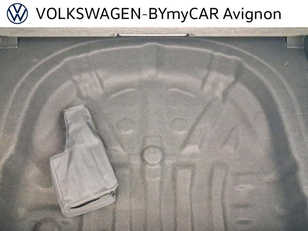Volkswagen Golf - Photo 21