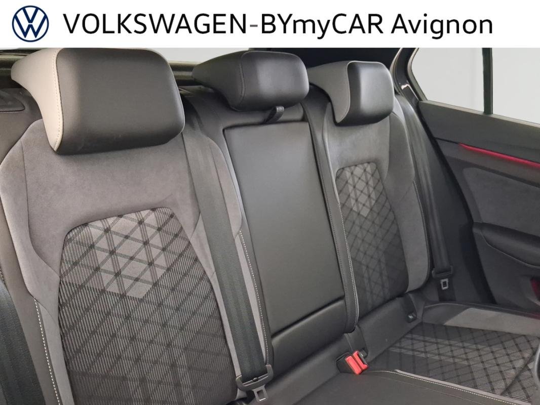 Volkswagen Golf - Photo 27