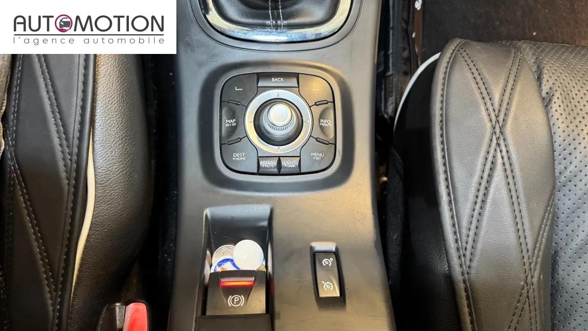 Renault Mégane - Photo 21