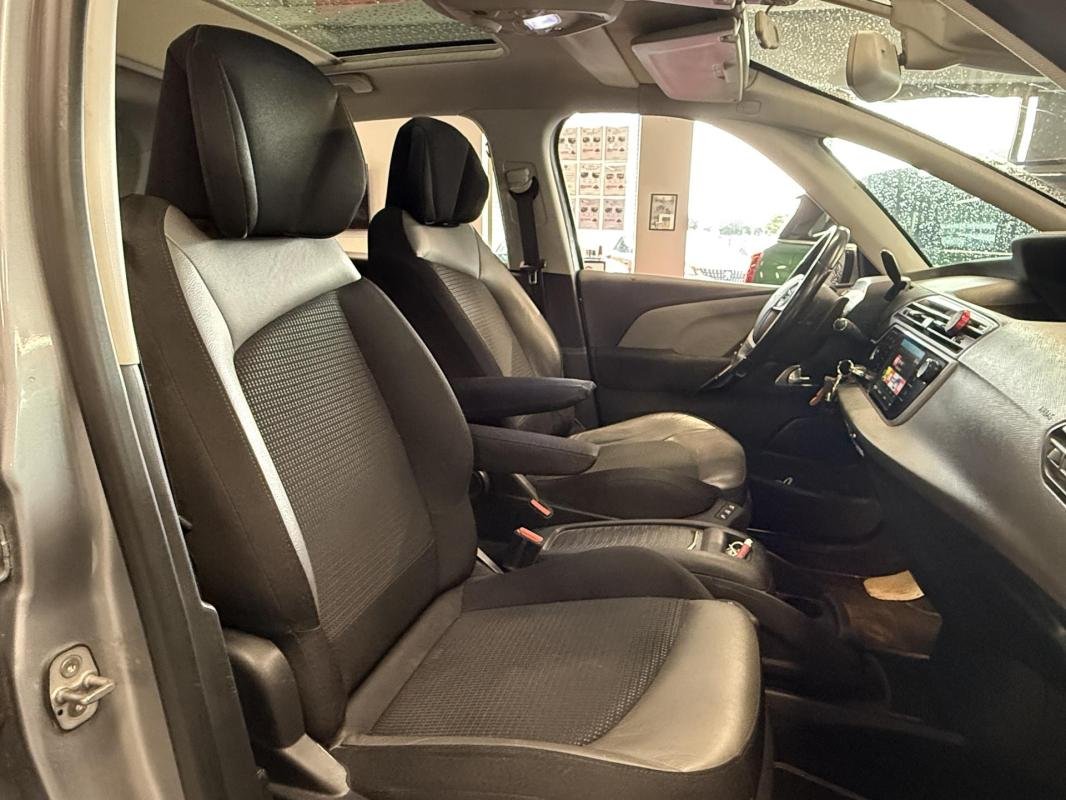 Citroën C4 Picasso - Photo 12