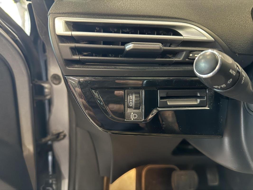Citroën C4 Picasso - Photo 24
