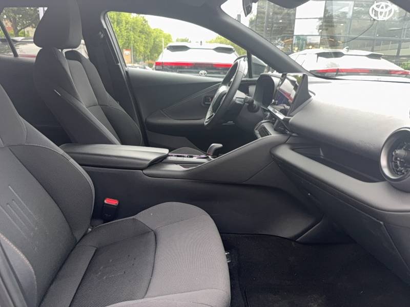 Toyota C-HR - Photo 12