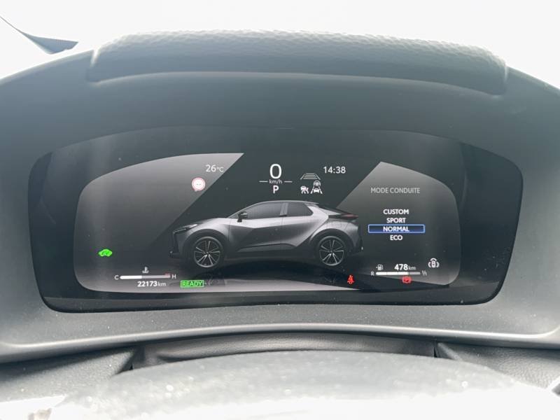 Toyota C-HR - Photo 36